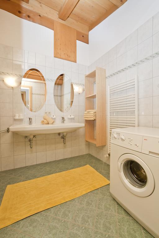 Vorderstockerhof Villa Санкт Йохан ин Тирол Стая снимка